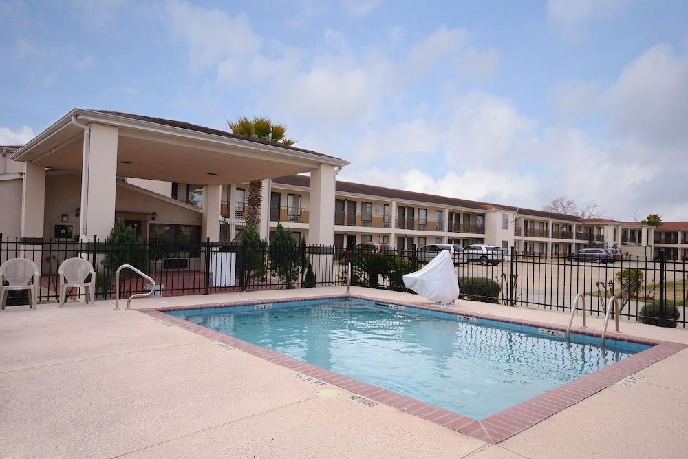 Econo Lodge Lake Charles University Area Exterior foto